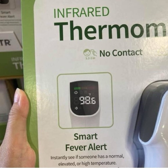 INFRARED NO TOUCH THERMOMETER. New In Box - Picture 3 of 8